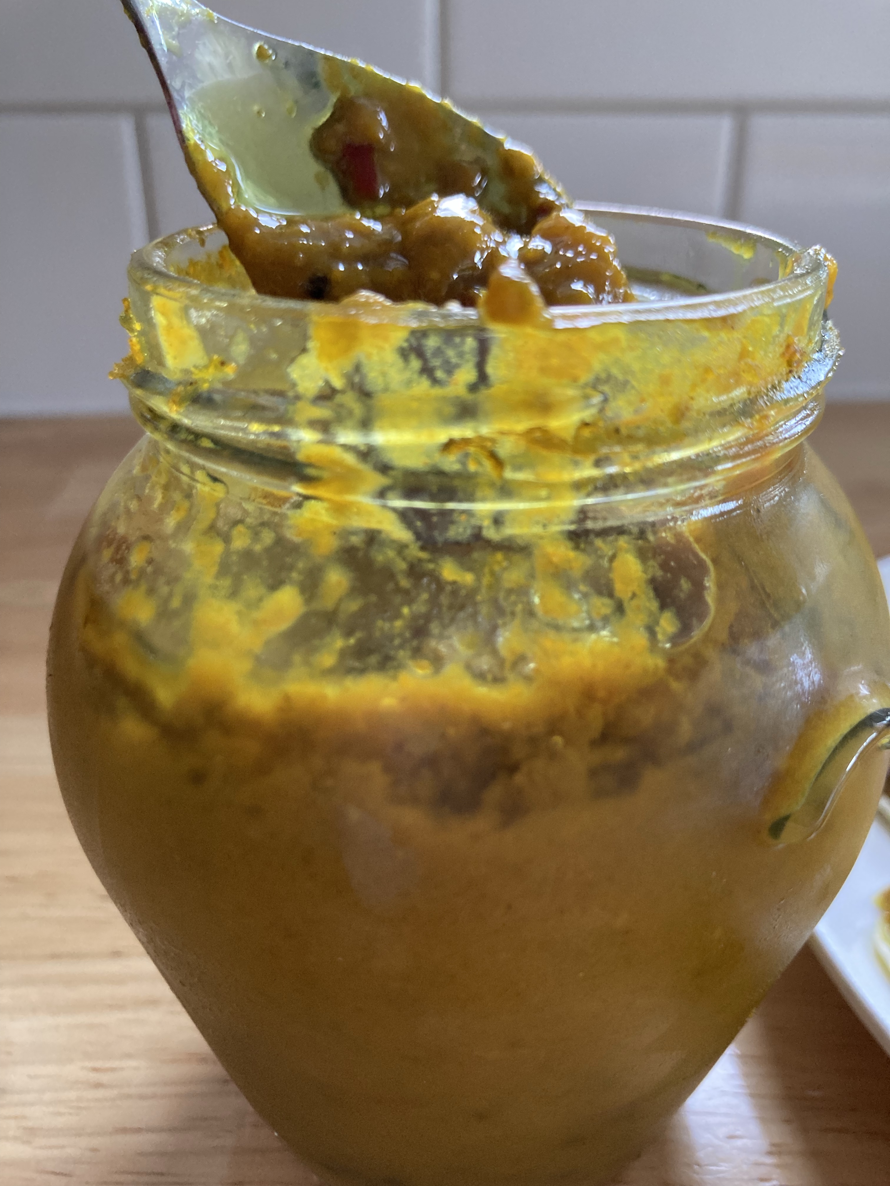 Feijoa kasundi (from Feijoabulous)