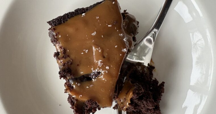 Chocolate brownie with salted caramel topping