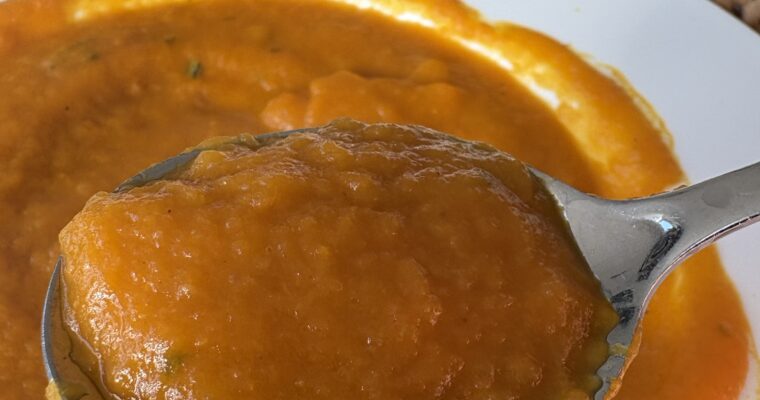 Lightly spiced carrot soup